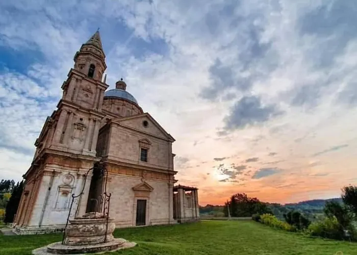 Tuscany Hills - Free Covered Parking Wifi Air Conditioning 펜션 토리타디시에나