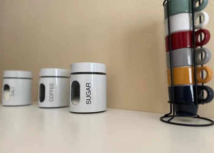 Tuscany Hills - Free Covered Parking Wifi Air Conditioning 펜션 *