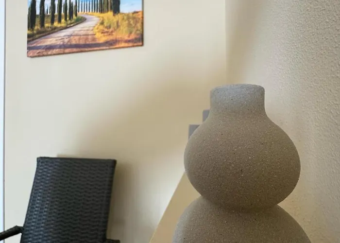 Tuscany Hills - Free Covered Parking Wifi Air Conditioning 펜션