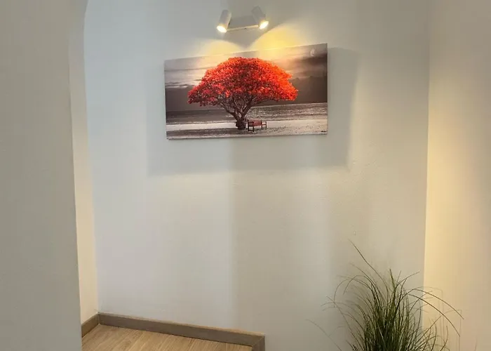 Tuscany Hills - Free Covered Parking Wifi Air Conditioning *