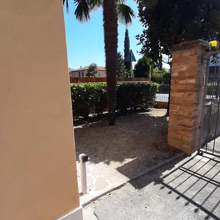 Holiday home Tuscany Hills - Free Covered Parking Wifi Air Conditioning