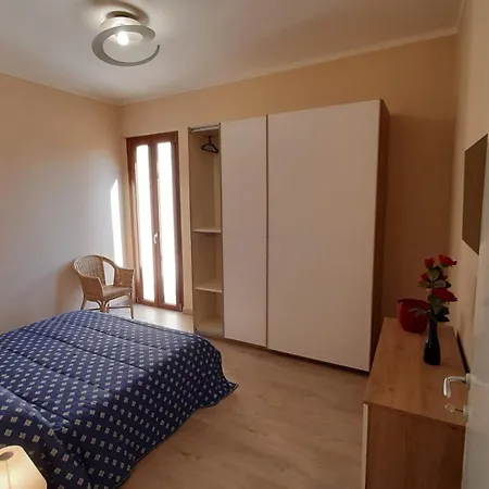 Tuscany Hills - Free Covered Parking Wifi Air Conditioning Torrita di Siena